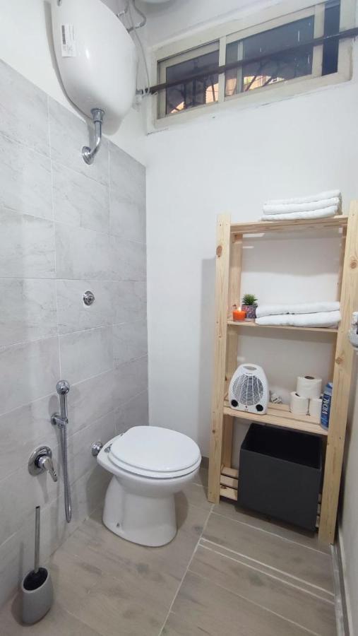Fiu Relais Apartment Napoli Ngoại thất bức ảnh